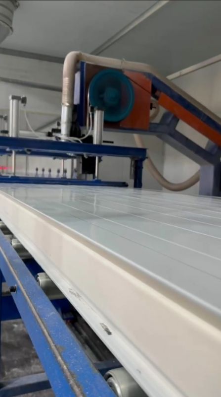 冷庫板生產(chǎn)中